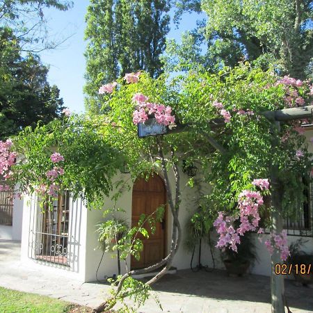 Posada Posta Benegas Godoy Cruz Exterior foto