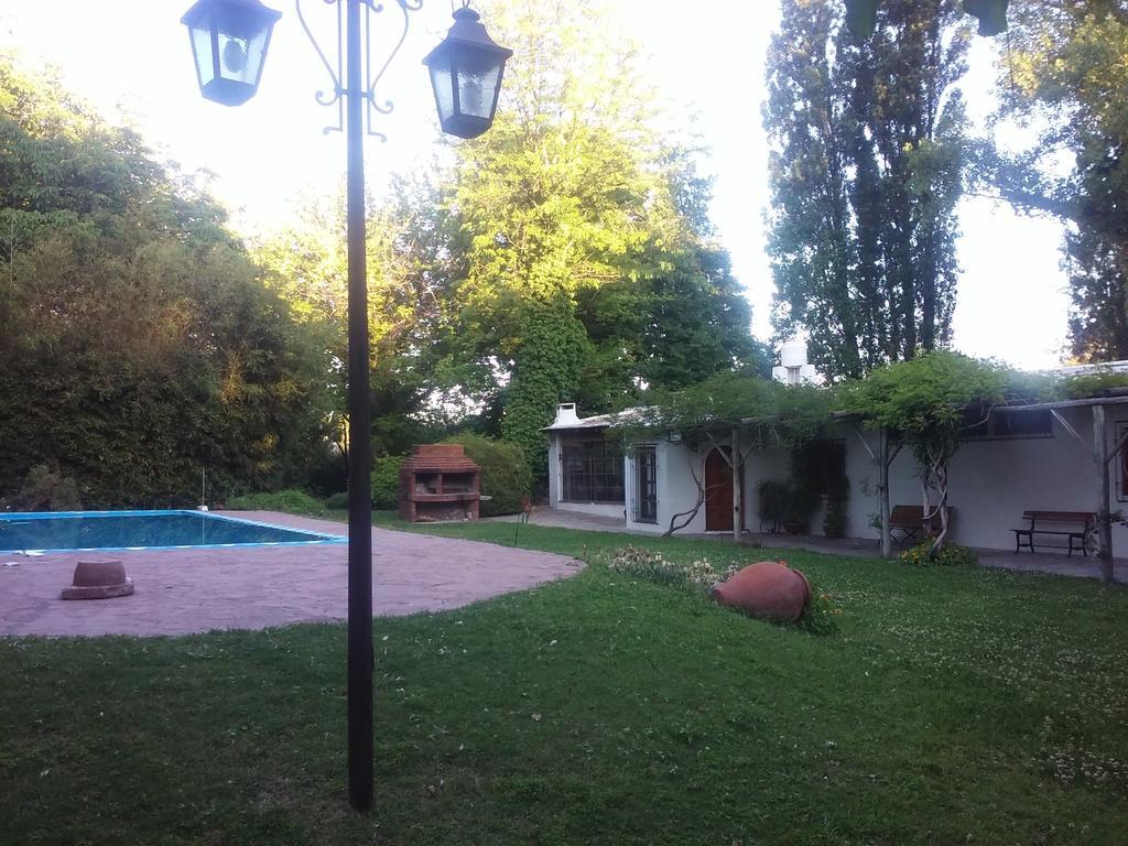 Posada Posta Benegas Godoy Cruz Exterior foto